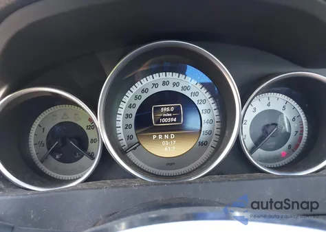 2012 Mercedes-Benz C 250 Sport z USA, uszkodzony, nr VIN WDDGF4HB7CR210806